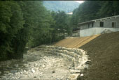 Bienne  : Travaux contrat Enrochement